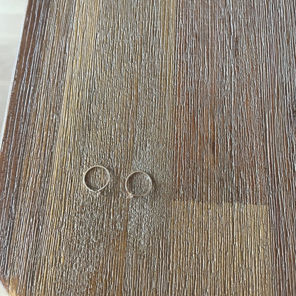 Catbird small hammered dream hoops - Picture 7 of 10